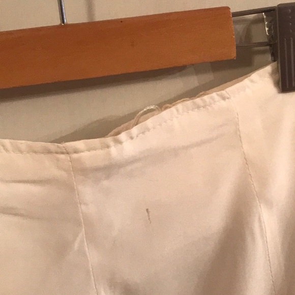 Vintage White Skirt - Picture 9 of 13